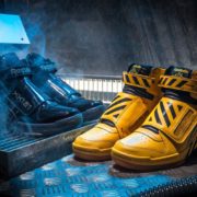 reebok-announces-two-aliens-themed-shoes-based-on-the-power-loader-and-alien-queen11